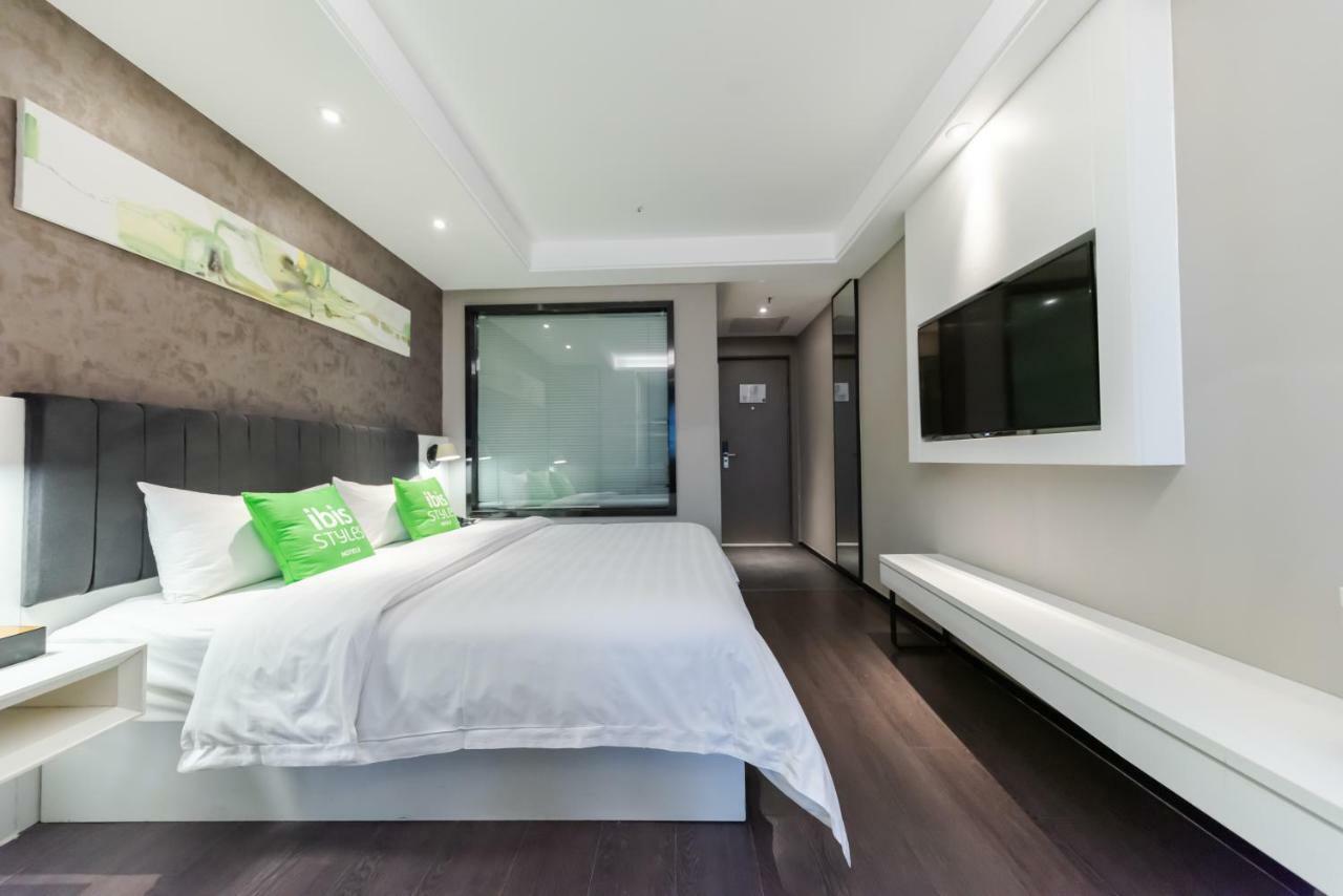 Ibis Styles Suzhou Nanmen Metro Station Hotel Extérieur photo